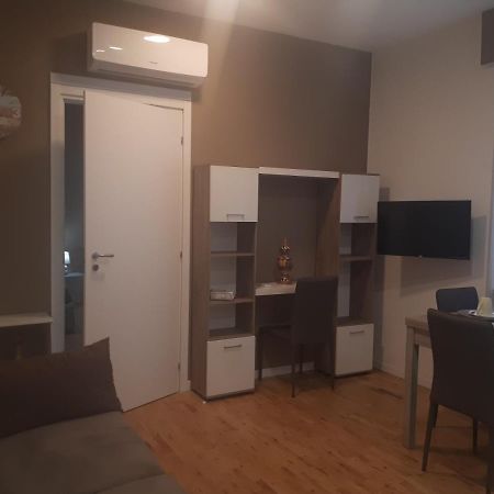 Apartamento Central House Caserta Exterior foto