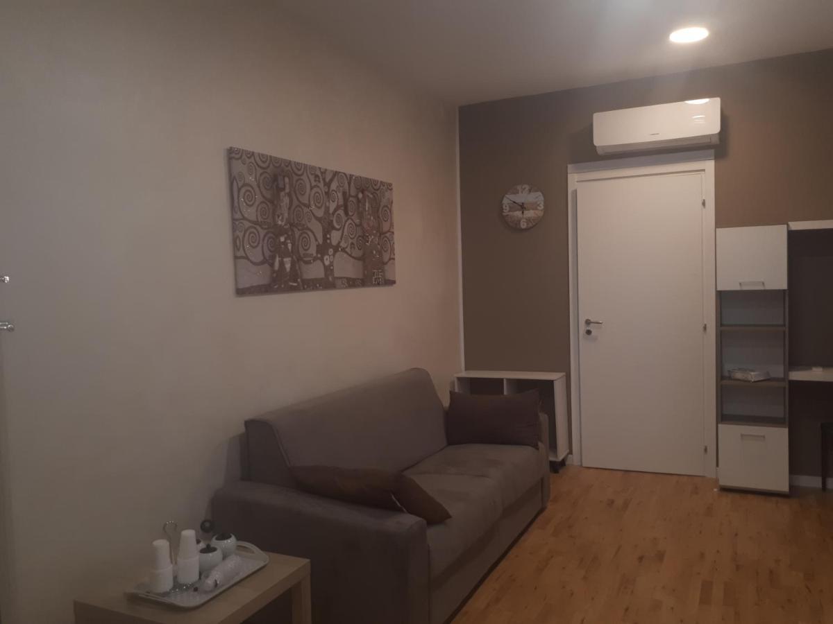 Apartamento Central House Caserta Exterior foto