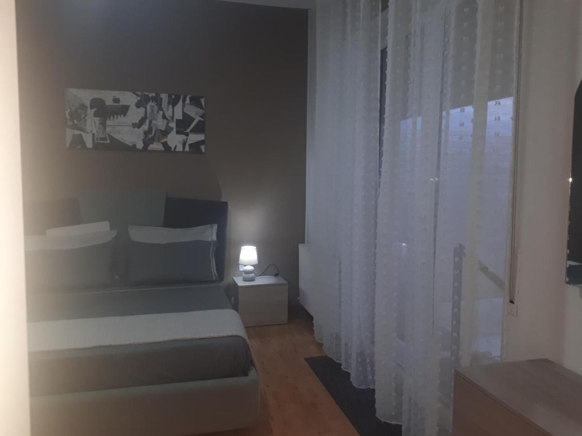 Apartamento Central House Caserta Exterior foto